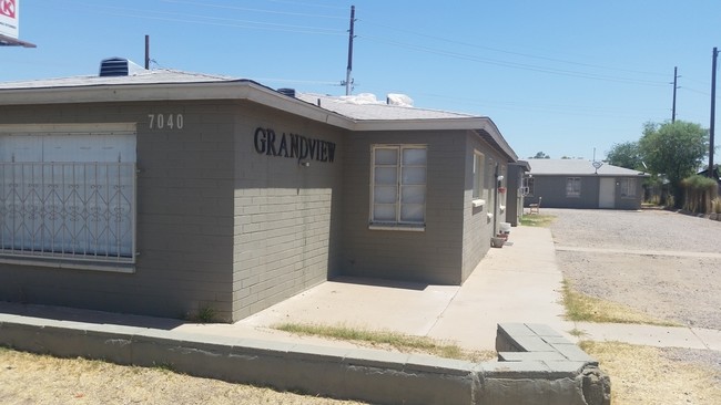 Building Photo - 7040 NW Grand Ave
