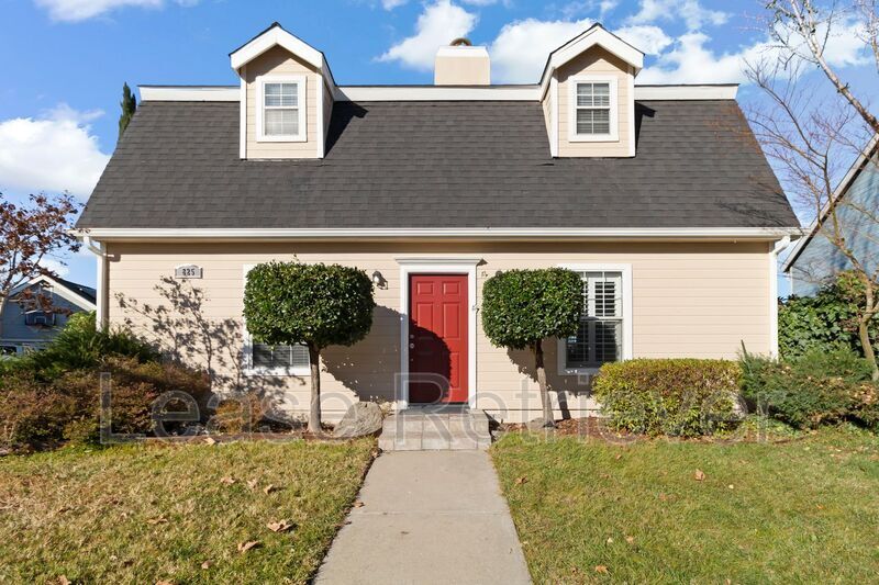 Foto principal - 825 Heritage Pl