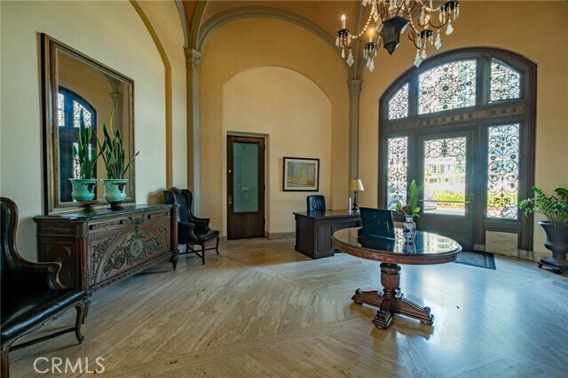 Foto del edificio - 800 E Ocean Blvd