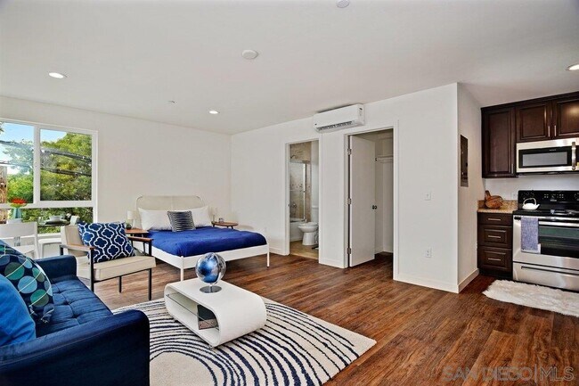 Foto del edificio - 3580 Fourth Ave