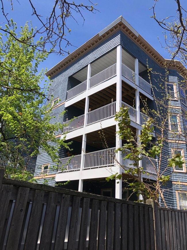 Foto del edificio - 268 Broadway