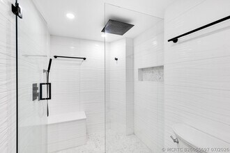 Building Photo - 3000 N Ocean Dr
