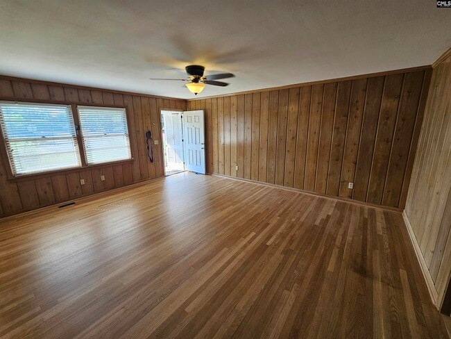 Building Photo - 1509 Brennen Rd