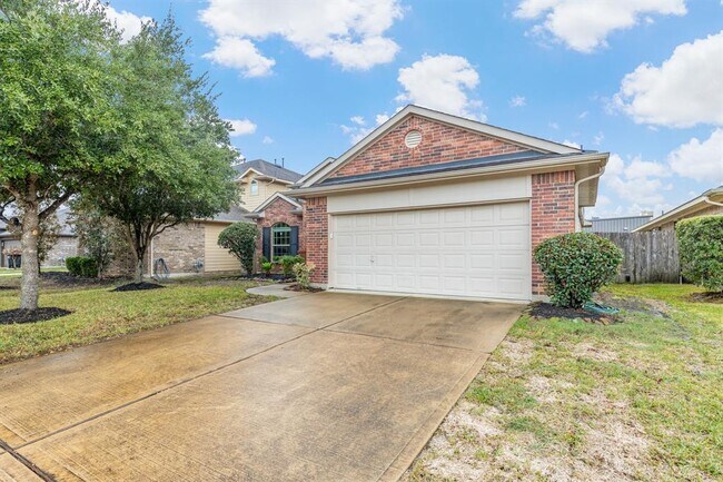 Foto del edificio - 16911 Savannah Park Dr