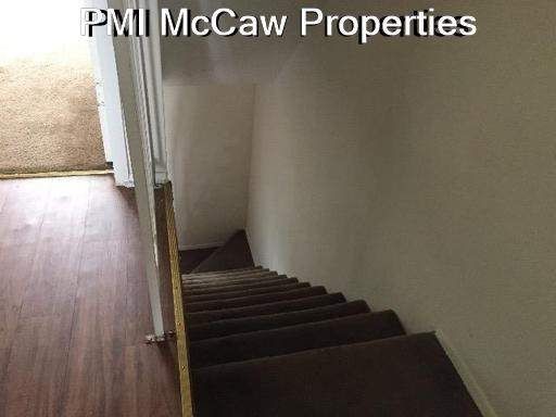 Building Photo - AFFORDABLE  BEAUTIFUL TOWN HOME IN DALLAS