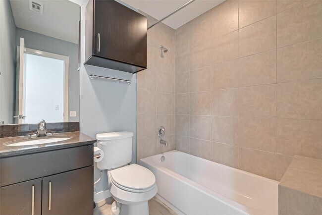 Foto del edificio - 2932 Cline St