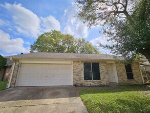 Building Photo - 7423 San Lucas Dr