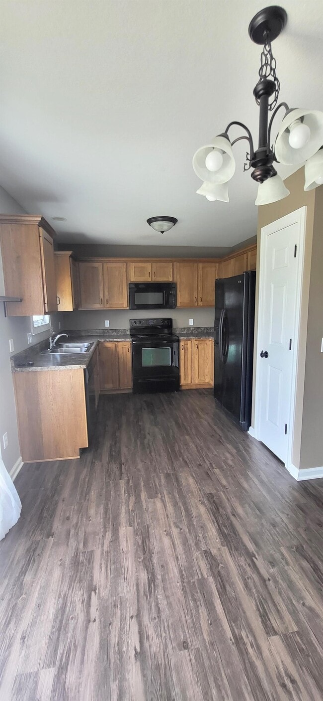 Foto del edificio - 249 Hamilton Meadows Ln