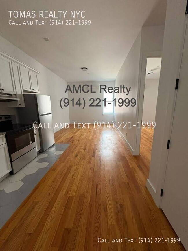 Foto del edificio - 155 Elliott Ave