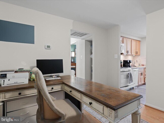 Foto del edificio - 11232 Chestnut Grove Square