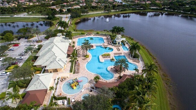 Foto del edificio - 1641 Zenith Way