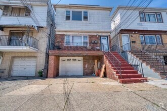 Building Photo - 125 Garfield Ave