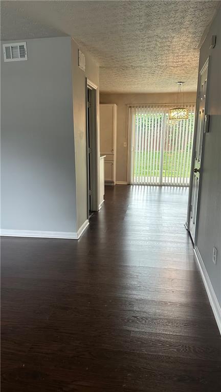 Foto del edificio - 1441 Springleaf Cir SE