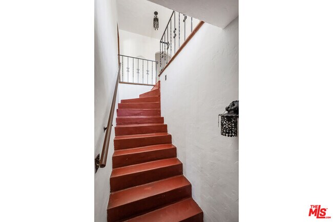 Foto del edificio - 2433 W Silver Lake Dr