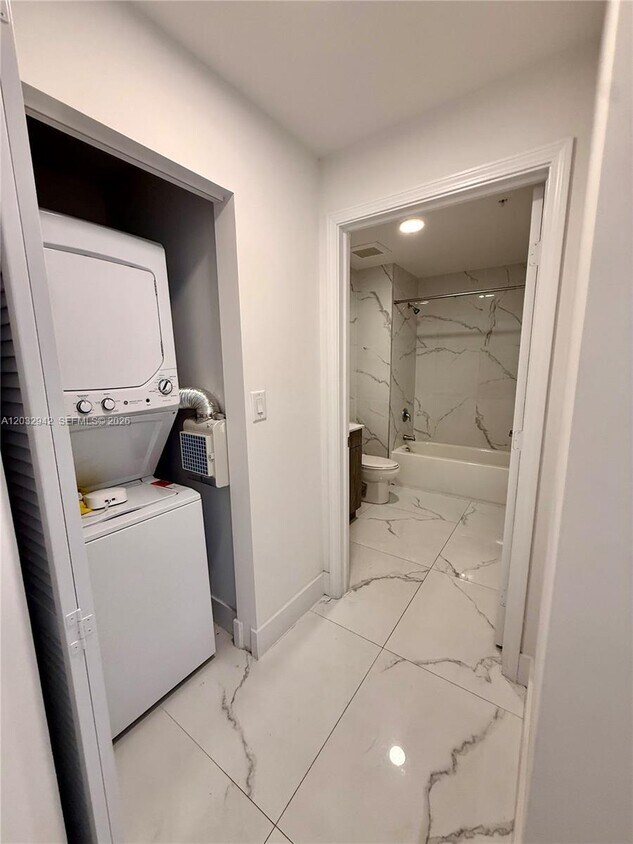 Foto del edificio - 11150 NW 82nd St