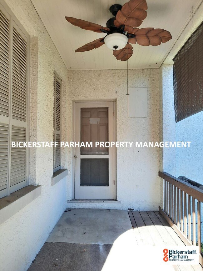 Building Photo - Seventeenth Avenue Multiunit