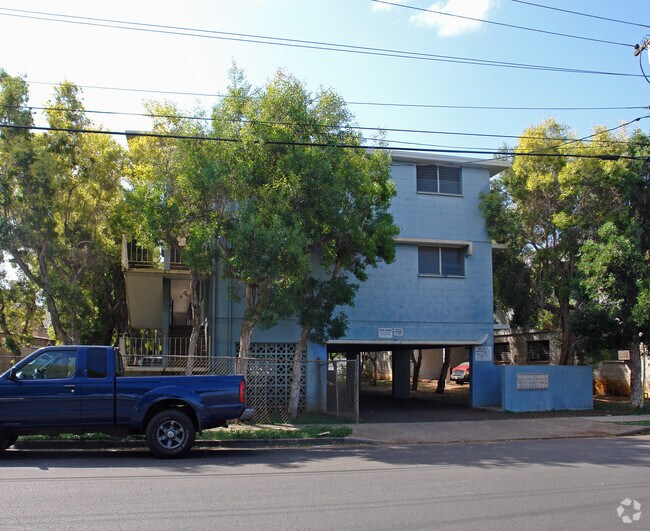 Building Photo - 94-1017 Kahuamoku St