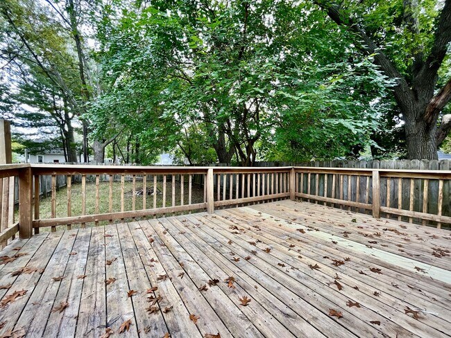 Building Photo - Two Bedroom Home in Muskegon