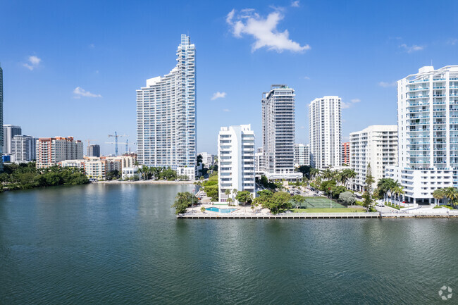 Aerial Photo - Biscayne 21