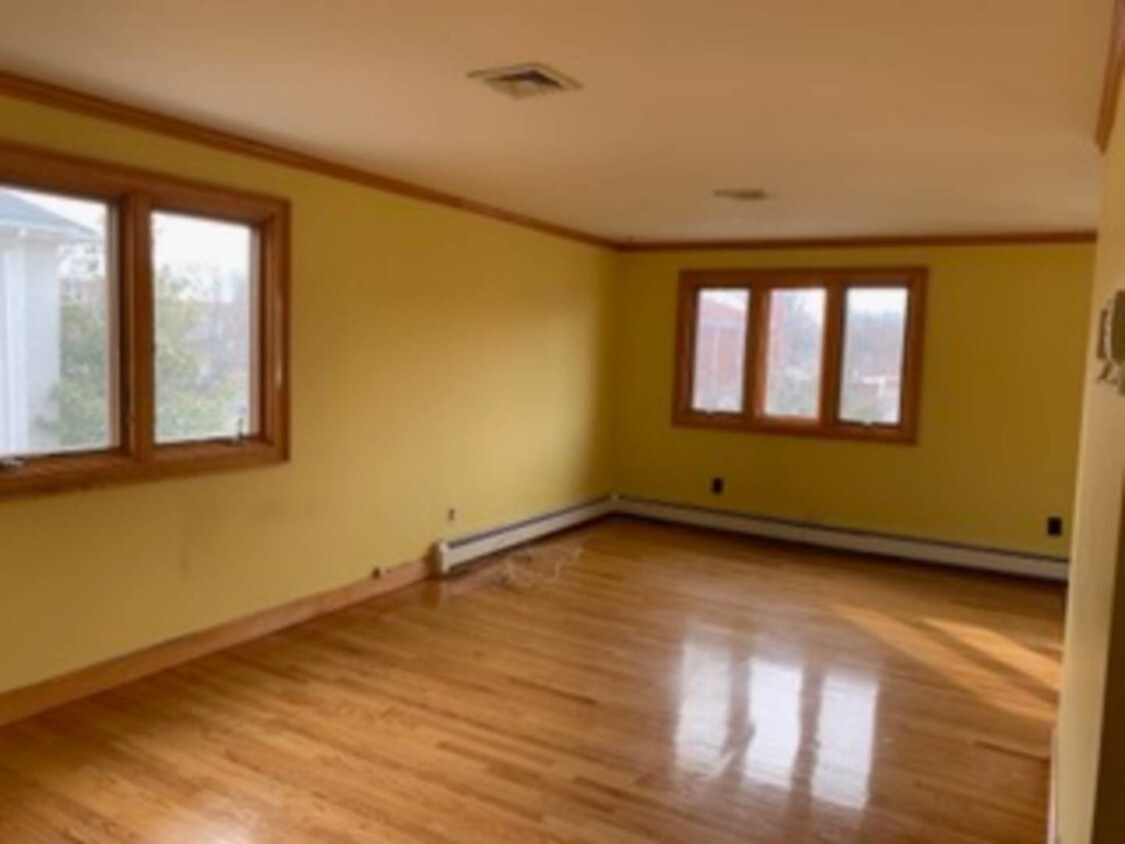 Foto principal - 559 Alverson Ave