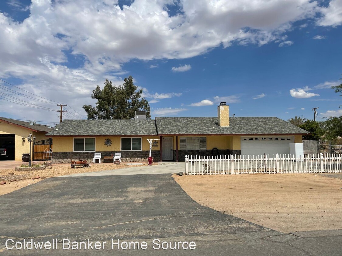 Foto principal - 3 br, 2 bath House - 20972 Del Oro Rd