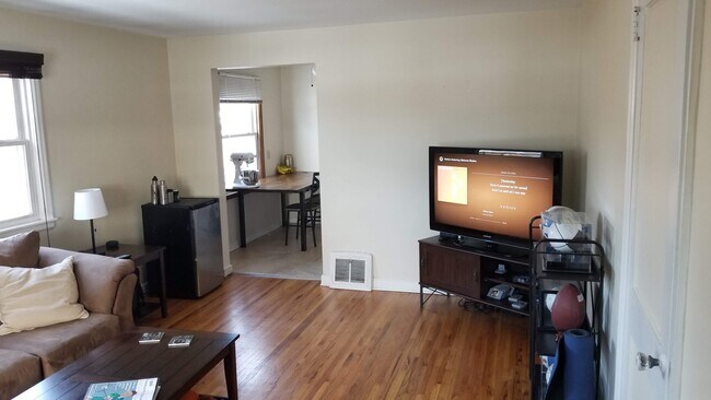 Living room - 5637 Penn Ave S