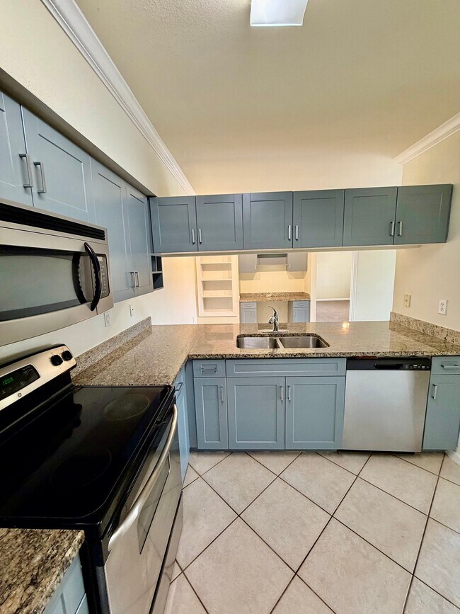 Foto del edificio - 6510 Emerald Dunes Dr