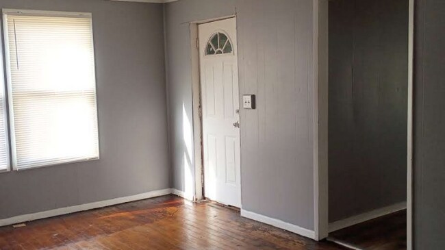 Foto del edificio - 1844 Christian Ave