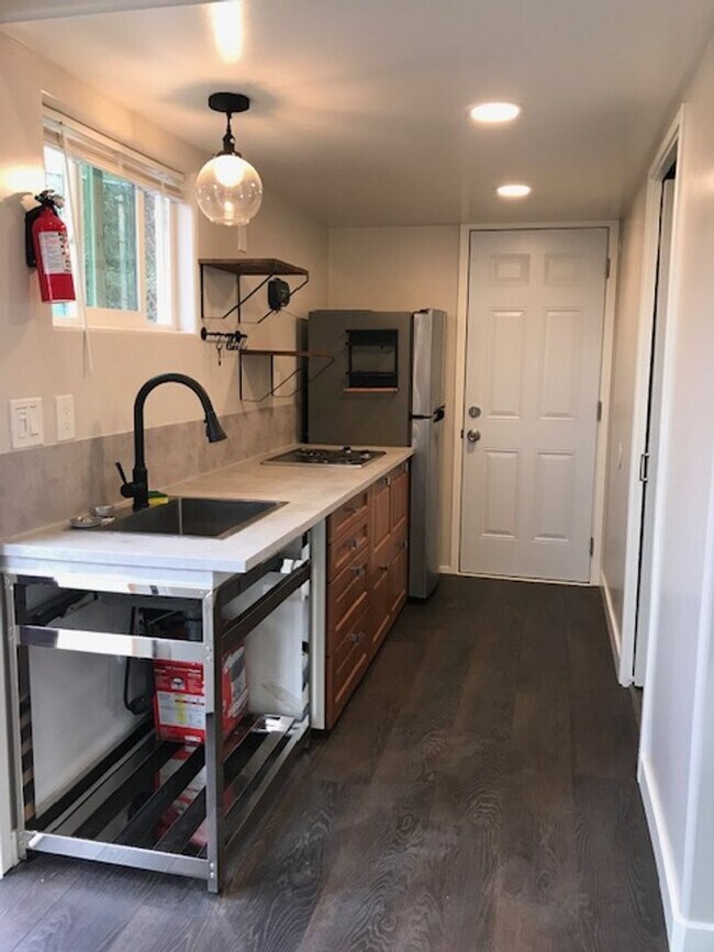 Building Photo - Private Studio w/Loft, 1 Bath rental in Gr...