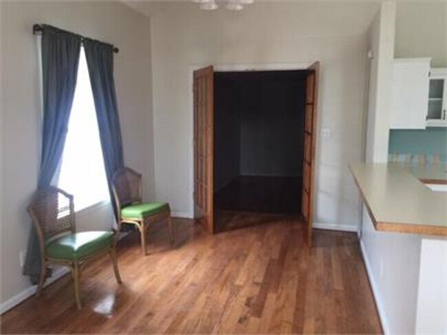 Building Photo - 1 Bedroom 1 bath home for lease