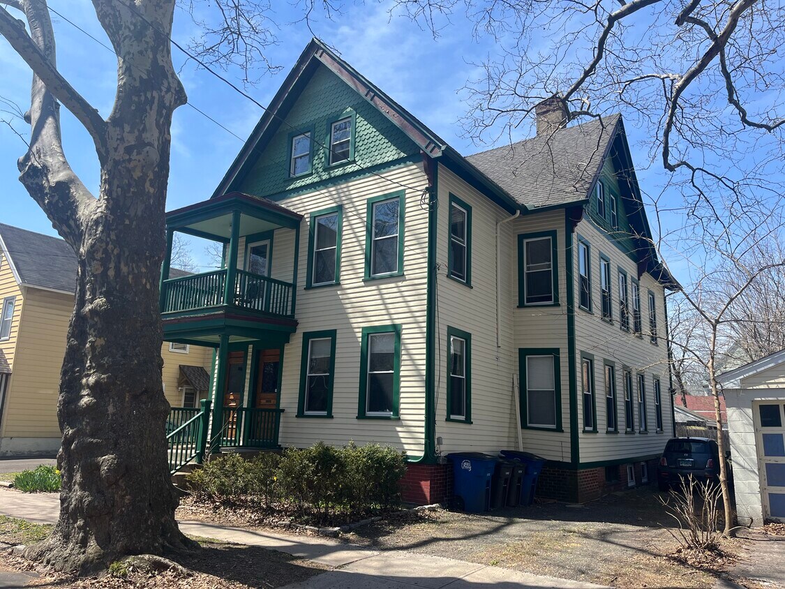 East Rock 4 Bedroom 2 Bathroom - 20 Anderson St