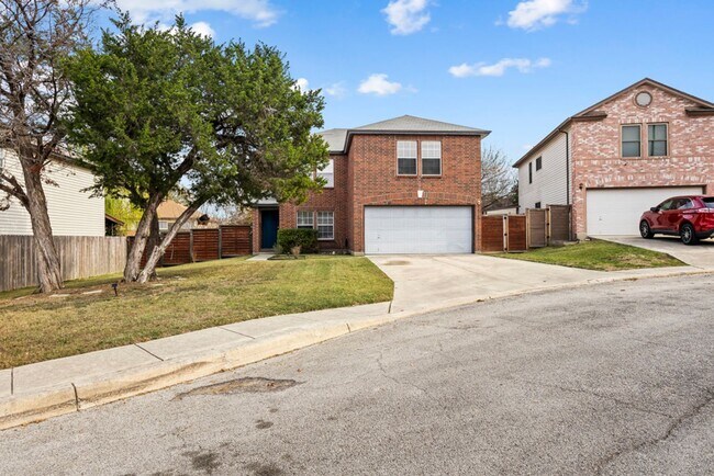Building Photo - Spacious Two-Story 3BR Home in Cul-de-Sac Location