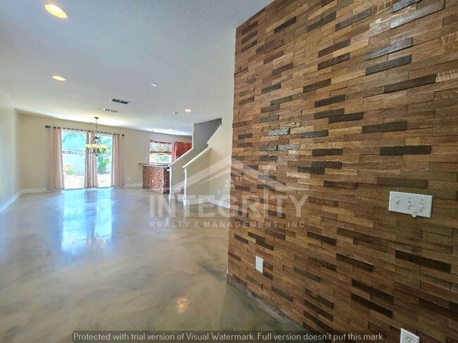 Building Photo - 18822 Sunterra Dr