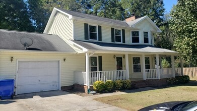 Building Photo - 1547 Londonderry Pl