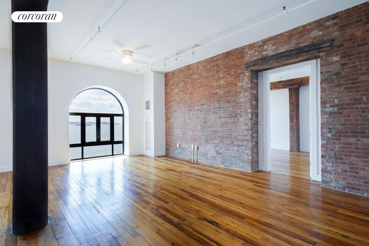Foto principal - 275 Conover St