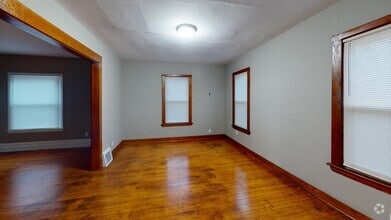 Building Photo - 629 N Jefferson Ave