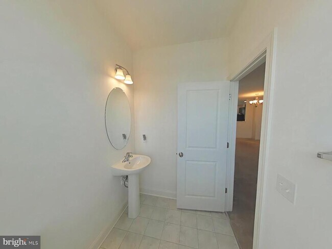 Foto del edificio - 1445 Carrick Ct