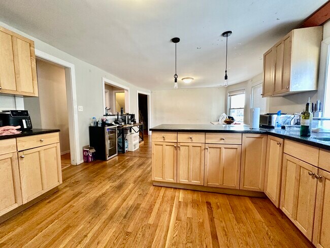 Foto del edificio - 74 Ashford St