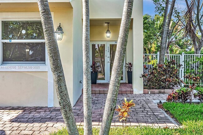 Foto del edificio - 2620 NE 214th St