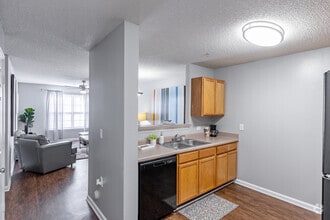 Interior Photo - The Deryn