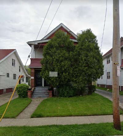 12113 Craven Ave Cleveland, OH 44105 – photo 2