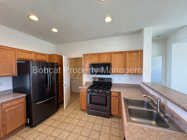 Foto del edificio - 3 Bedroom, 2 Bathroom Home Located in Dayton
