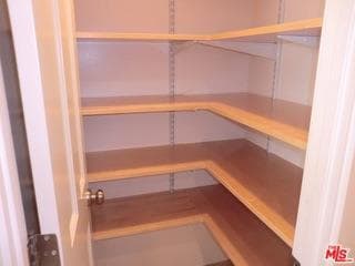 Foto del edificio - 13055 Mindanao Way