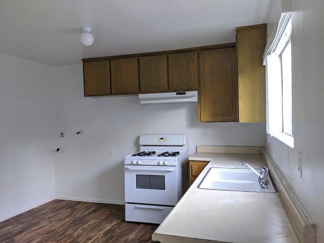 Building Photo - 6721 Curtis Ave
