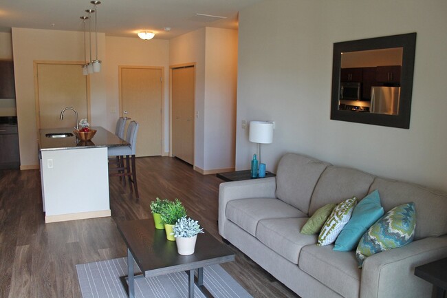 Building Photo - 6319 Quarry Vista Dr