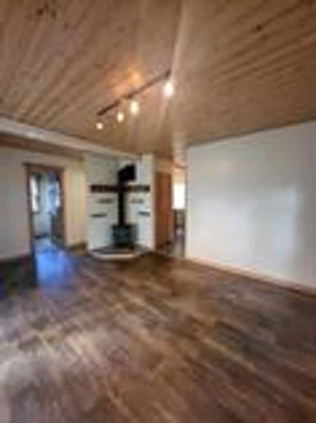 Building Photo - 8034 Ryan Gulch Rd