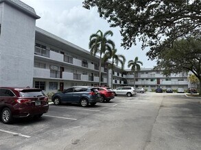 Building Photo - 8405 NW 61st St