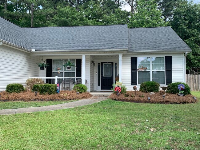 Building Photo - 2165 Charleston Oak Cir