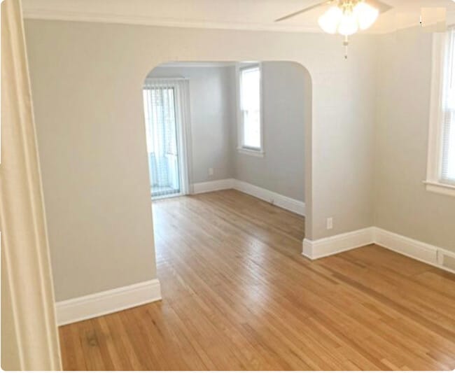 Livingroom/Dining room - Virginia Apartments