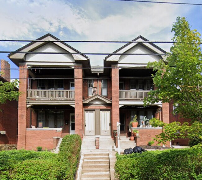 Building Photo - 265 Gross St